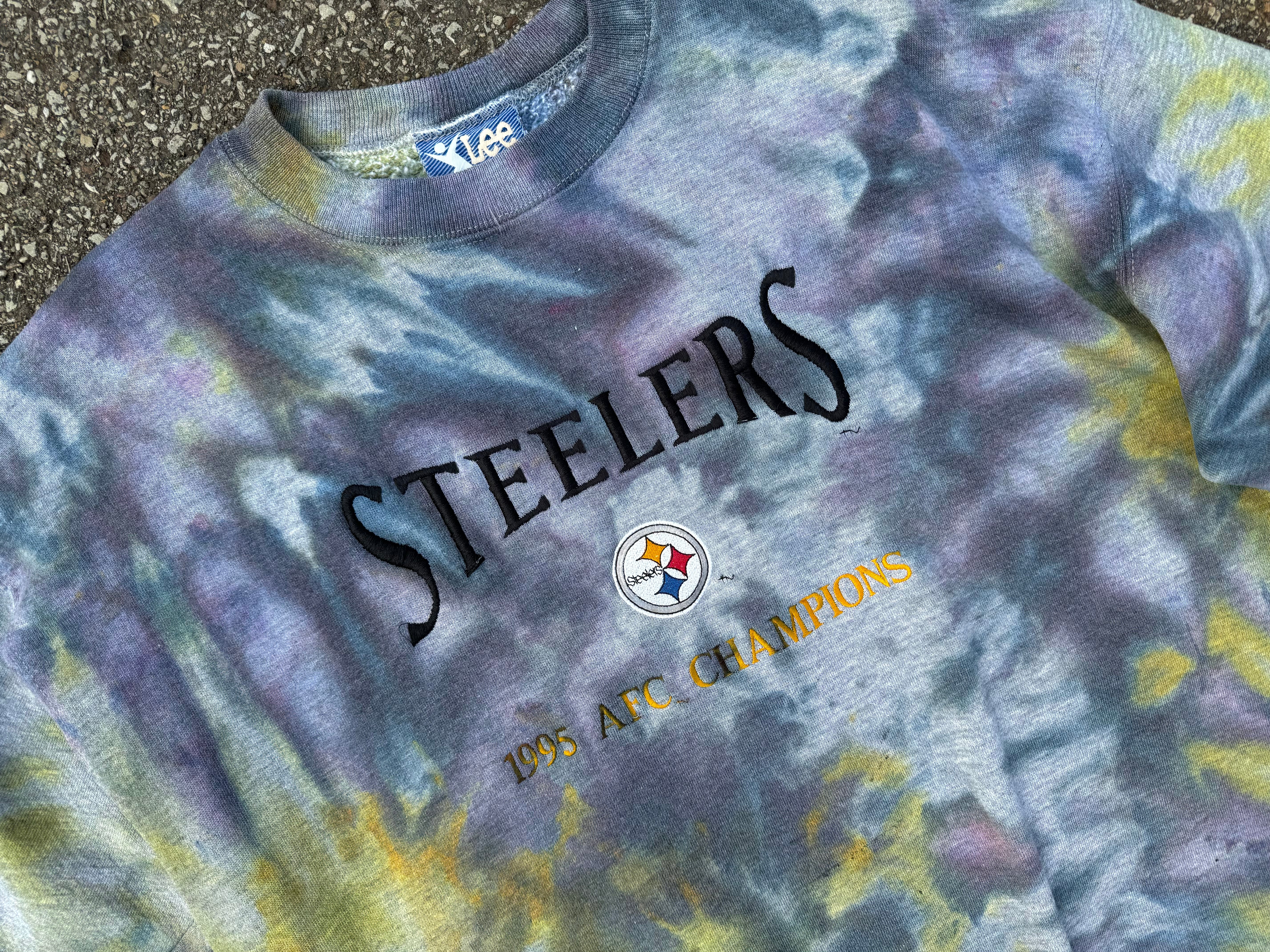 Steelers Embroidered Crewneck